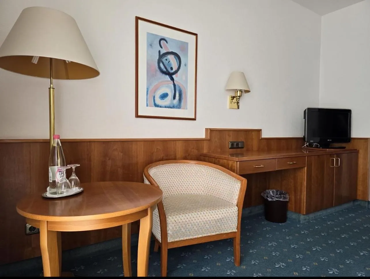 Hotel Pension De Lux Augsburg